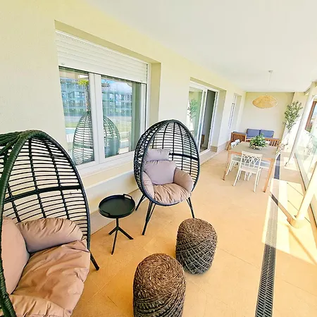 Colibries, & Golf - By Ac Real * Isla Canela